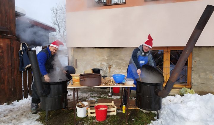 Vianočné trhy a príchod sv.Mikuláša 9.12.2023