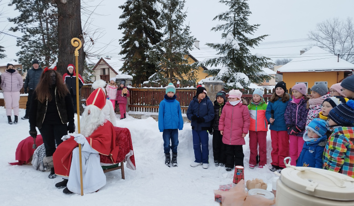 Vianočné trhy a príchod sv.Mikuláša 9.12.2023